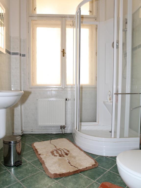 7K - Apartmany Lazenska Karlovy Vary Bilik gambar