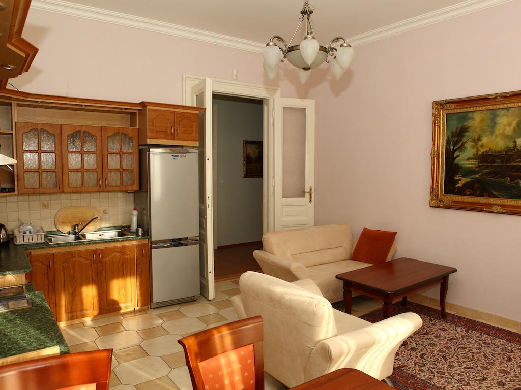 7K - Apartmany Lazenska Karlovy Vary Bilik gambar
