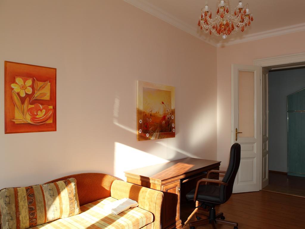 7K - Apartmany Lazenska Karlovy Vary Bilik gambar