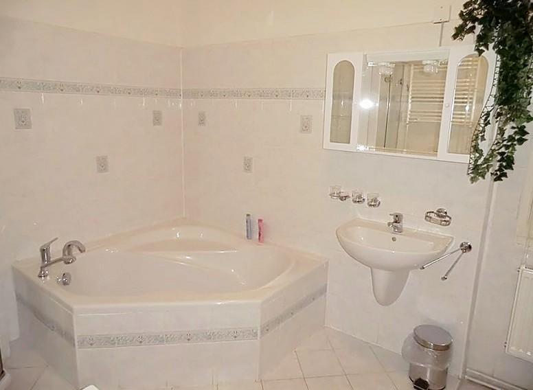 7K - Apartmany Lazenska Karlovy Vary Bilik gambar